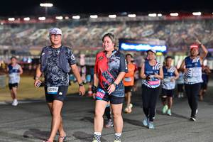 BIB: 
                            <button type="button" onclick="openModal(23317572)" class="btn btn-primary btn-sm float-right btn-popup" data-toggle="modal" data-target=".modal-high-quality">
                        <i class="fas fa-shopping-cart"></i> Add to Cart
                    </button>
                                            <button type="button" onclick="isThisMe(23317572, true)" class="btn btn-success btn-sm float-right btn-popup btn-isme hidden" data-toggle="tooltip" data-placement="bottom" title="นี่คือรูปของคุณใช่ไหม คลิกที่นี่เพื่อเอาเข้าอัลบั้ม">
                        <i class="fas fa-plus"></i> Add to album
                    </button>
                    <button type="button" onclick="isThisMe(23317572, false)" class="btn btn-warning btn-sm float-right btn-popup btn-isnotme hidden">
                        <i class="fas fa-ban"></i> Remove from album
                    </button>